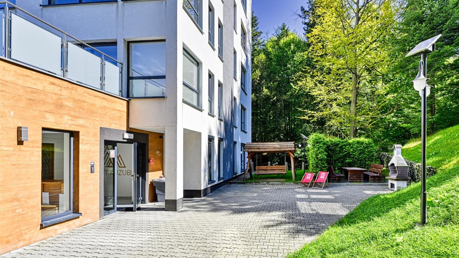 Apartament Spa 40 Resort Kozubnik Blisko Szczyrk - 5D Apartamenty Porabka ภายนอก รูปภาพ